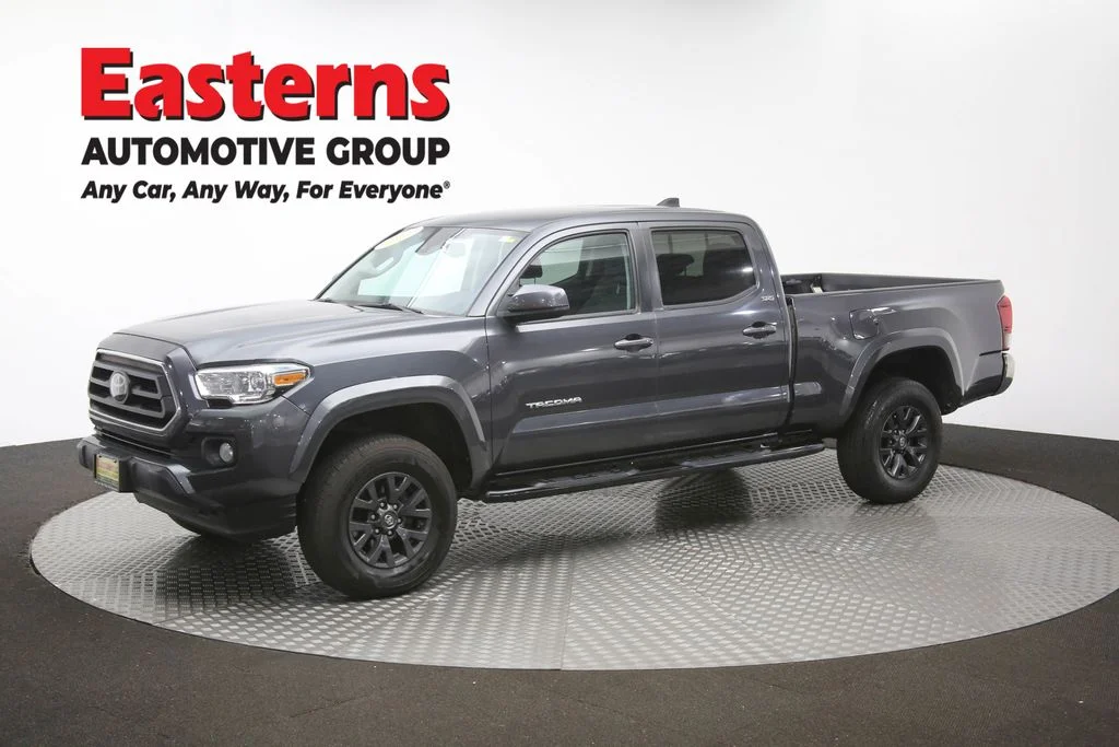 Used 2020 Gray Toyota SR5 image 57