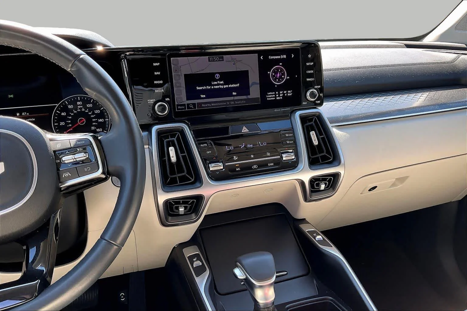 Used 2023 Glacial White Pearl Kia S image 7