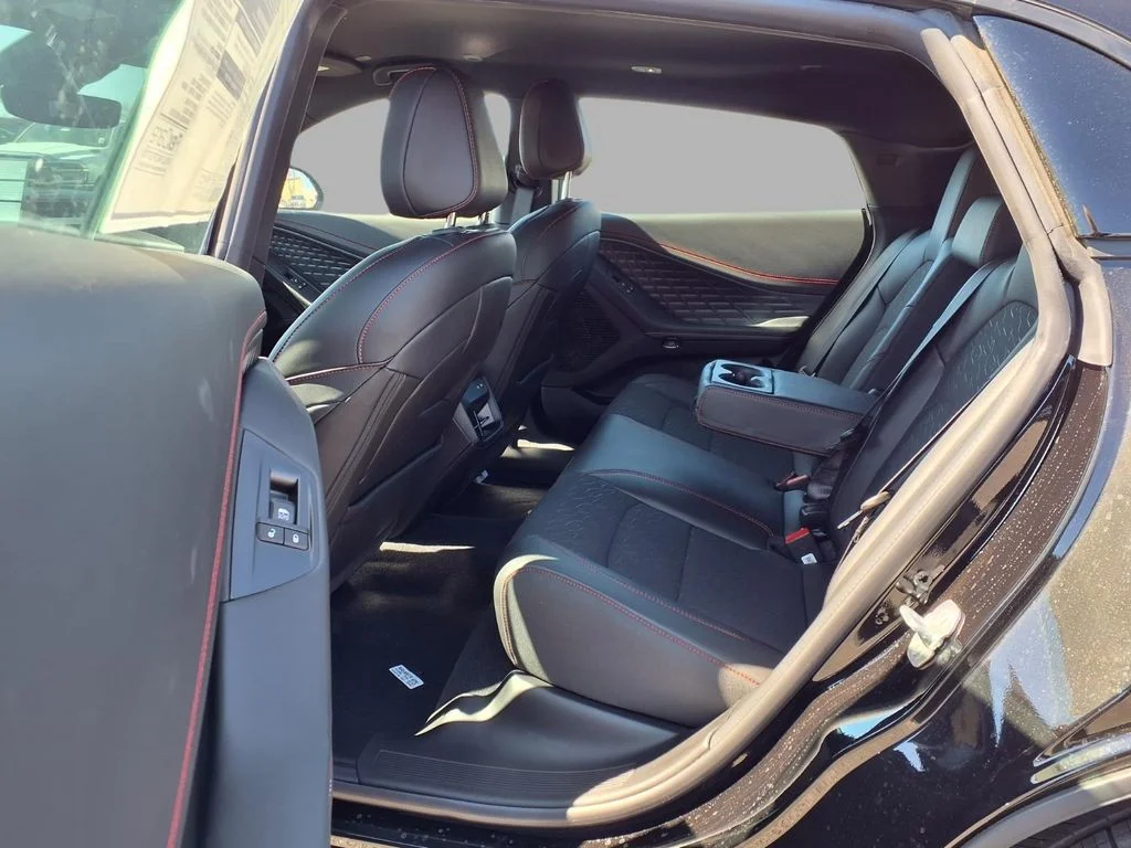 New 2026 Diamond Black Crystal Pearlcoat Dodge R/T image 27