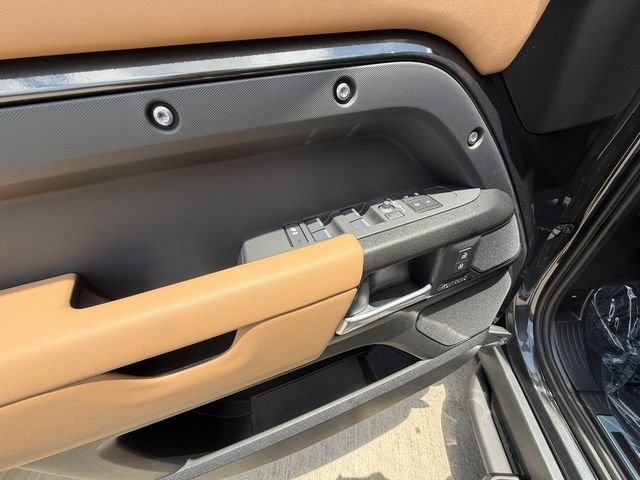 New 2026 Carpathian Grey Land Rover V8 image 11