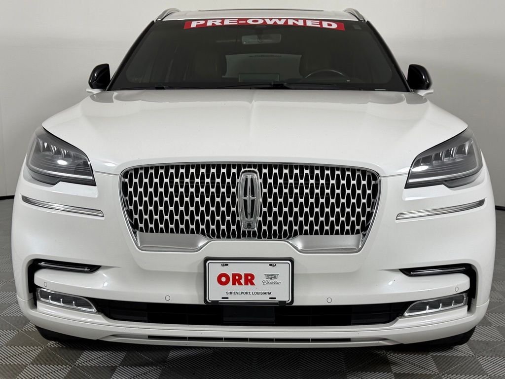 Used 2021 Ceramic Pearl Lincoln Reserve image 2