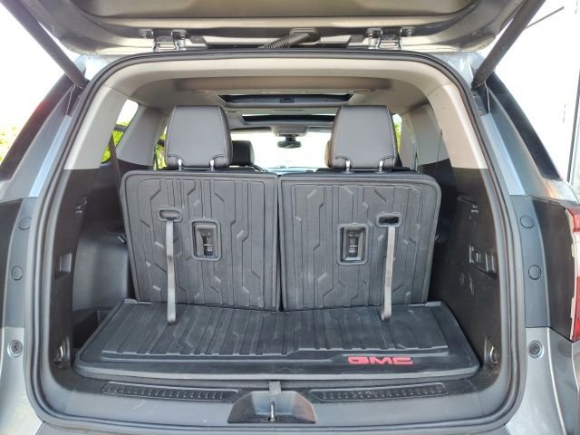 Used 2021 Gray GMC SLT image 26