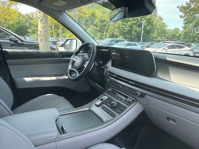Used 2025 Hyper White Hyundai SEL Premium image 10