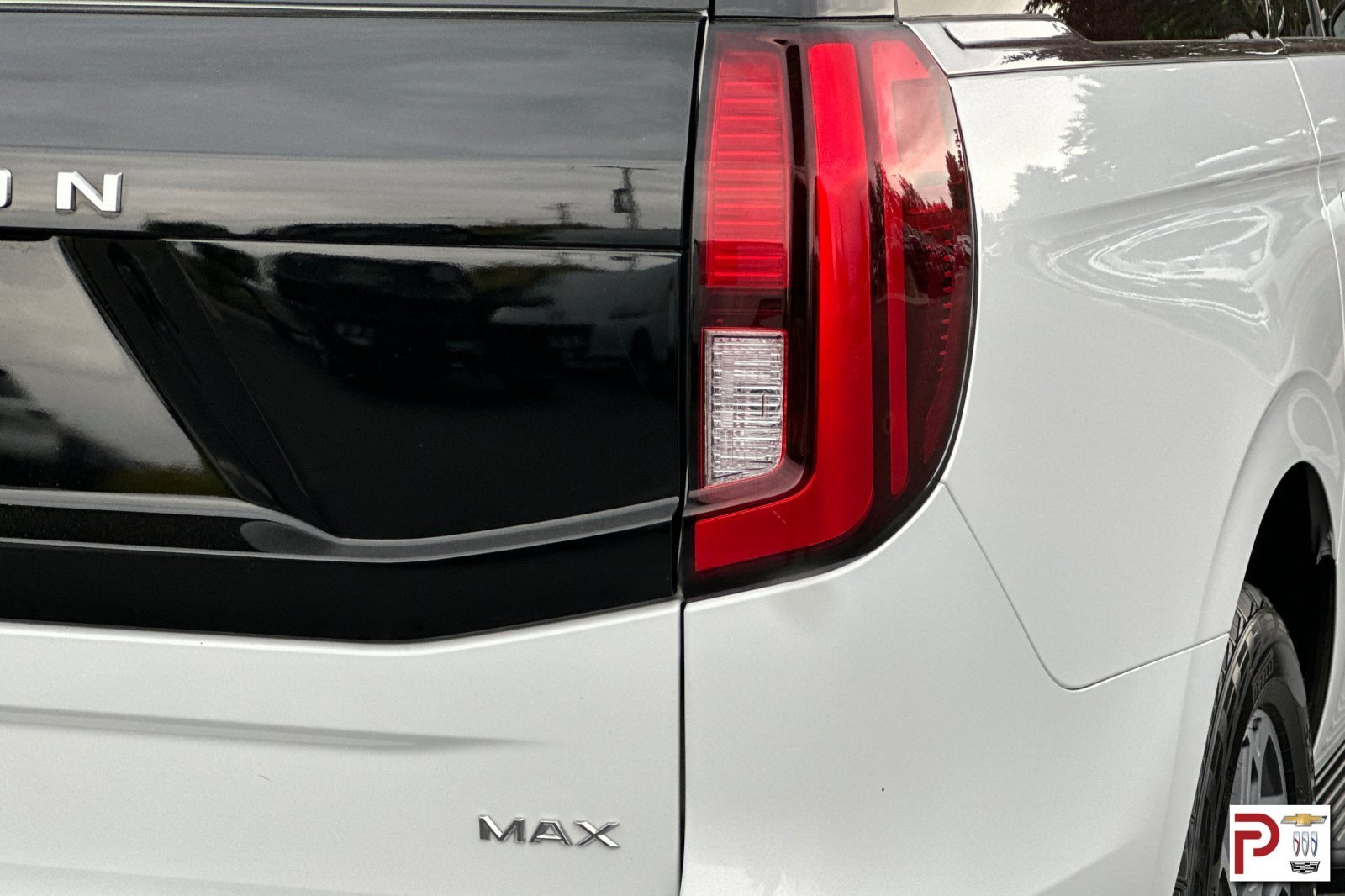 Used 2025 White Ford Active image 35
