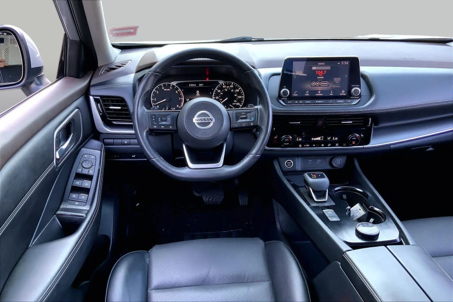 Used 2021 Brilliant Silver Metallic Nissan SV image 6