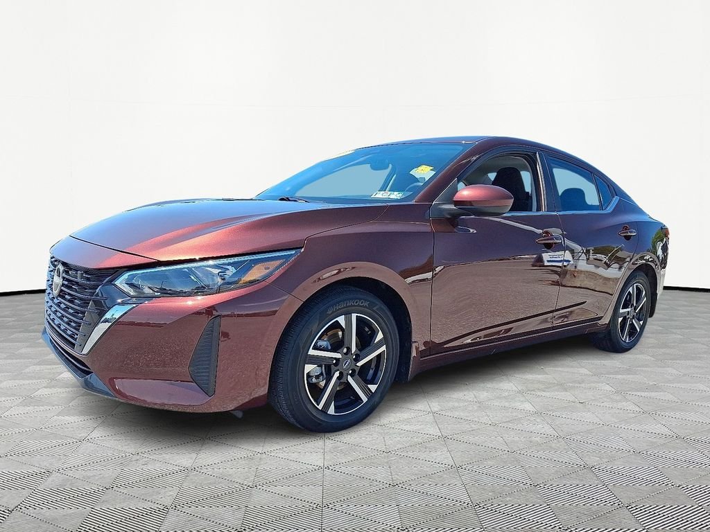 Used 2025 Rosewood Metallic Nissan SV image 3