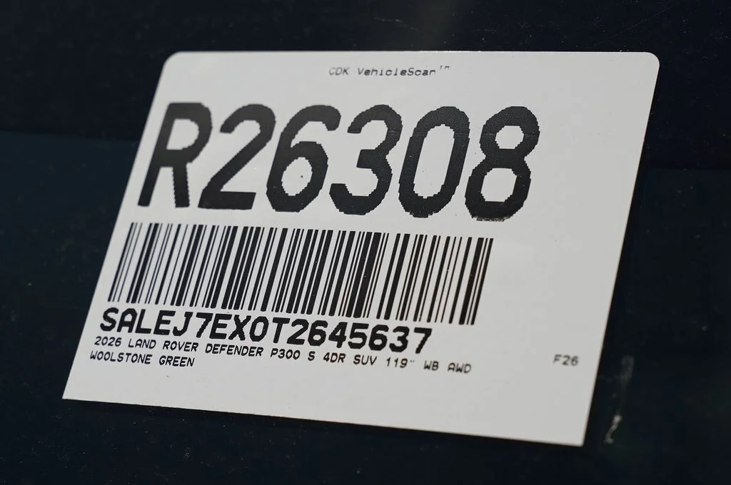 New 2026 Woolstone Green Land Rover S image 32