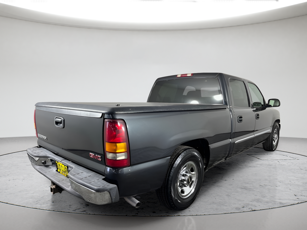 Used 2003 Carbon Metallic GMC SLE image 5
