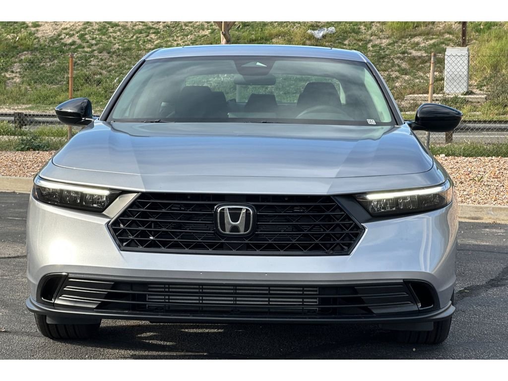 New 2026 Solar Silver Metallic Honda SE image 10
