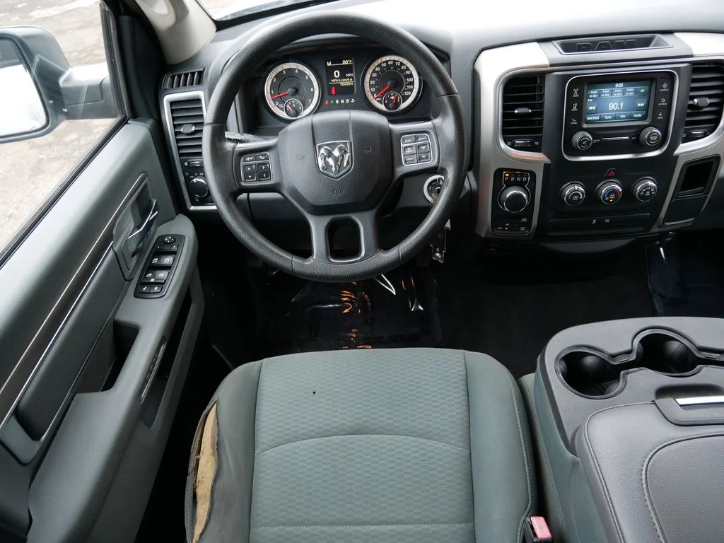Used 2017 Silver Ram SLT image 12