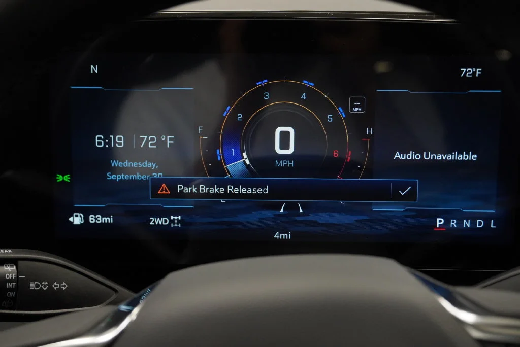 New 2027 Mosaic Black Metallic Chevrolet LT image 15