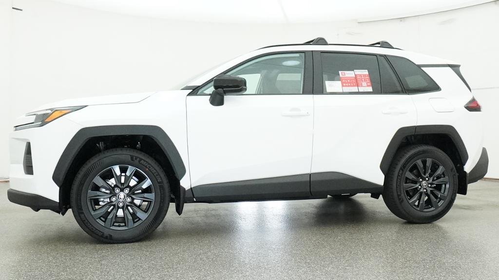 New 2026 Ice Cap Toyota XLE Premium image 4