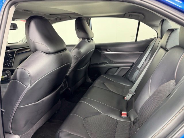 Used 2020 Blue Streak Metallic Toyota XLE image 5