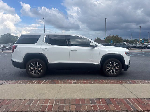 Used 2023 White GMC SLE image 5