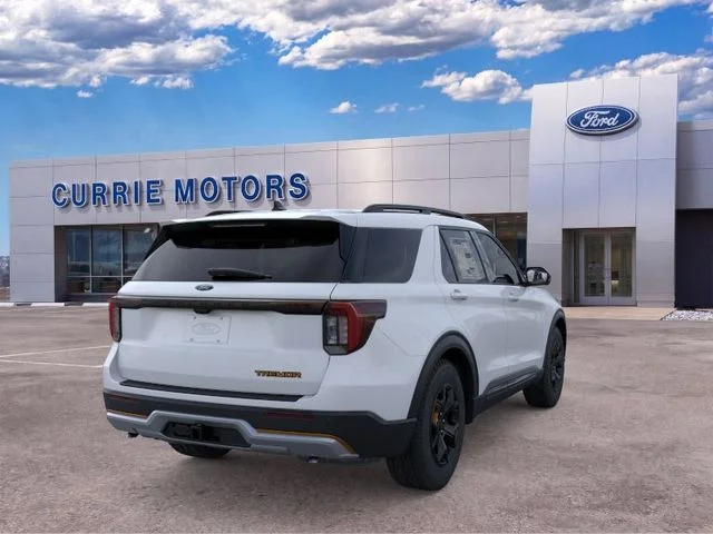 New 2026 Space White Metallic Ford Tremor image 8