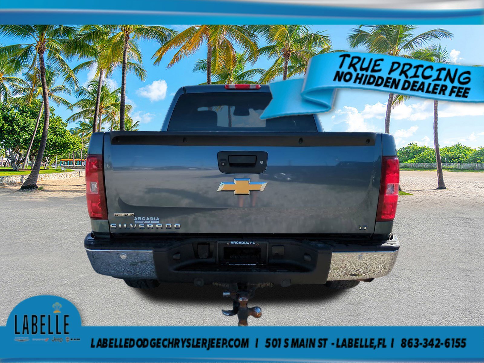 Used 2011 Blue Granite Metallic Chevrolet LT image 5