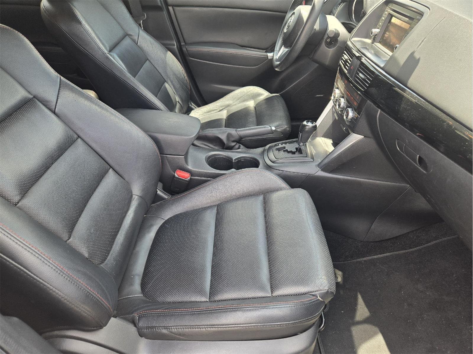 Used 2013 Liquid Silver Metallic Mazda Grand Touring image 14