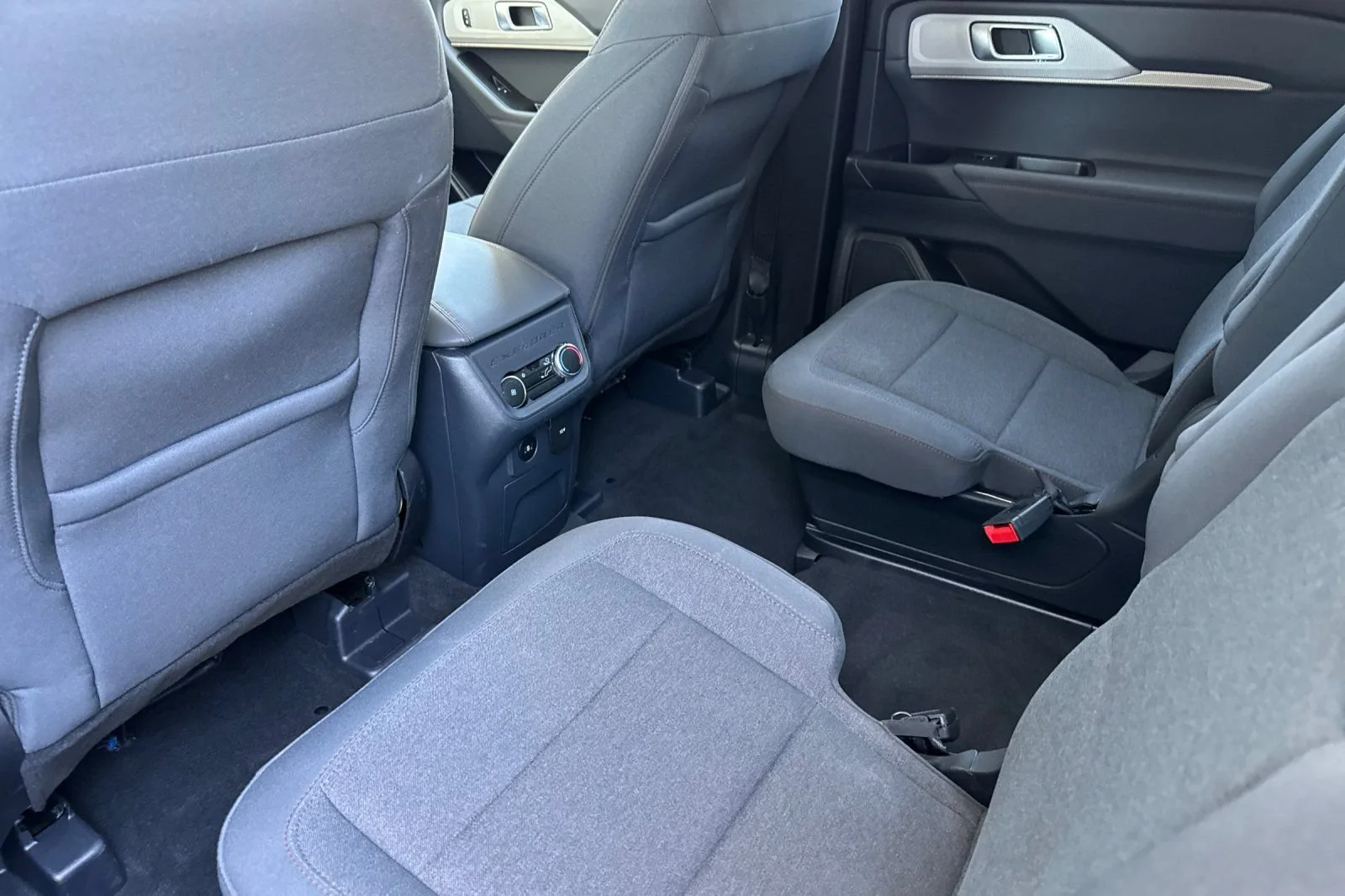 Used 2025 White Ford Active image 12