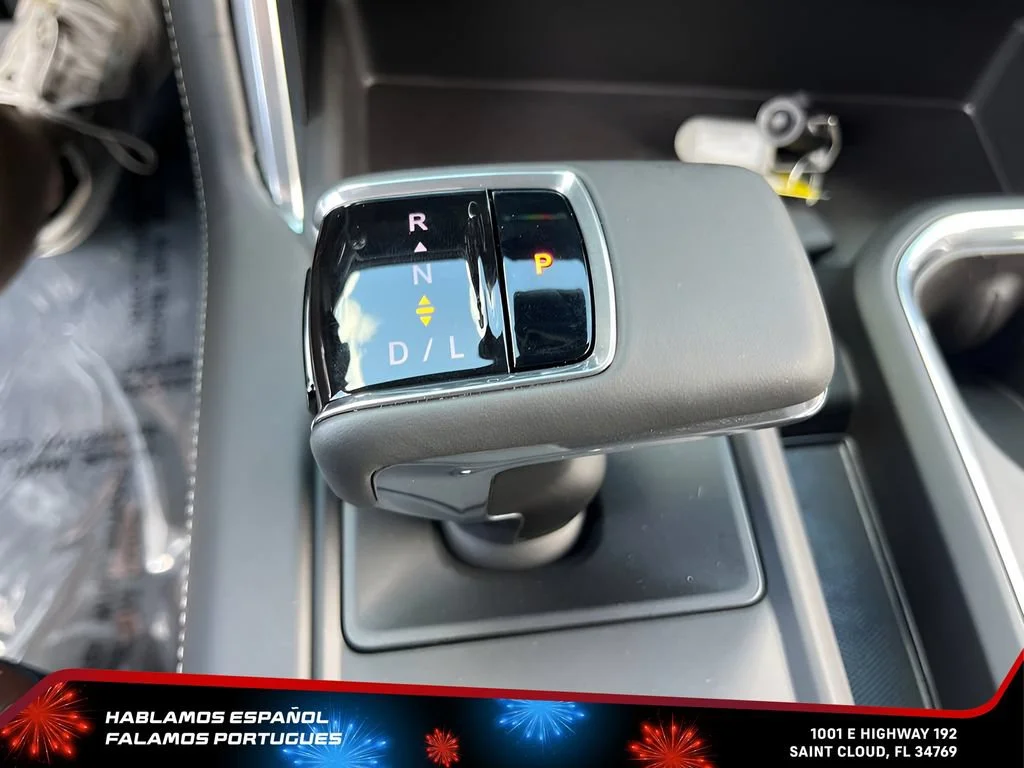 New 2026 Glacier White Tricoat GMC Denali Ultimate image 28