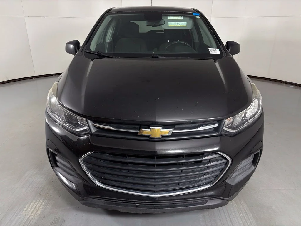 Used 2020 Black Chevrolet LS image 4