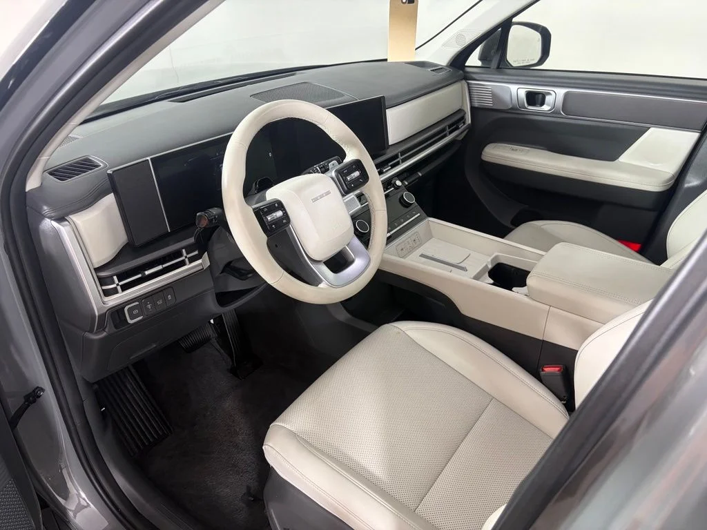 Used 2026 Gray Hyundai SEL image 8