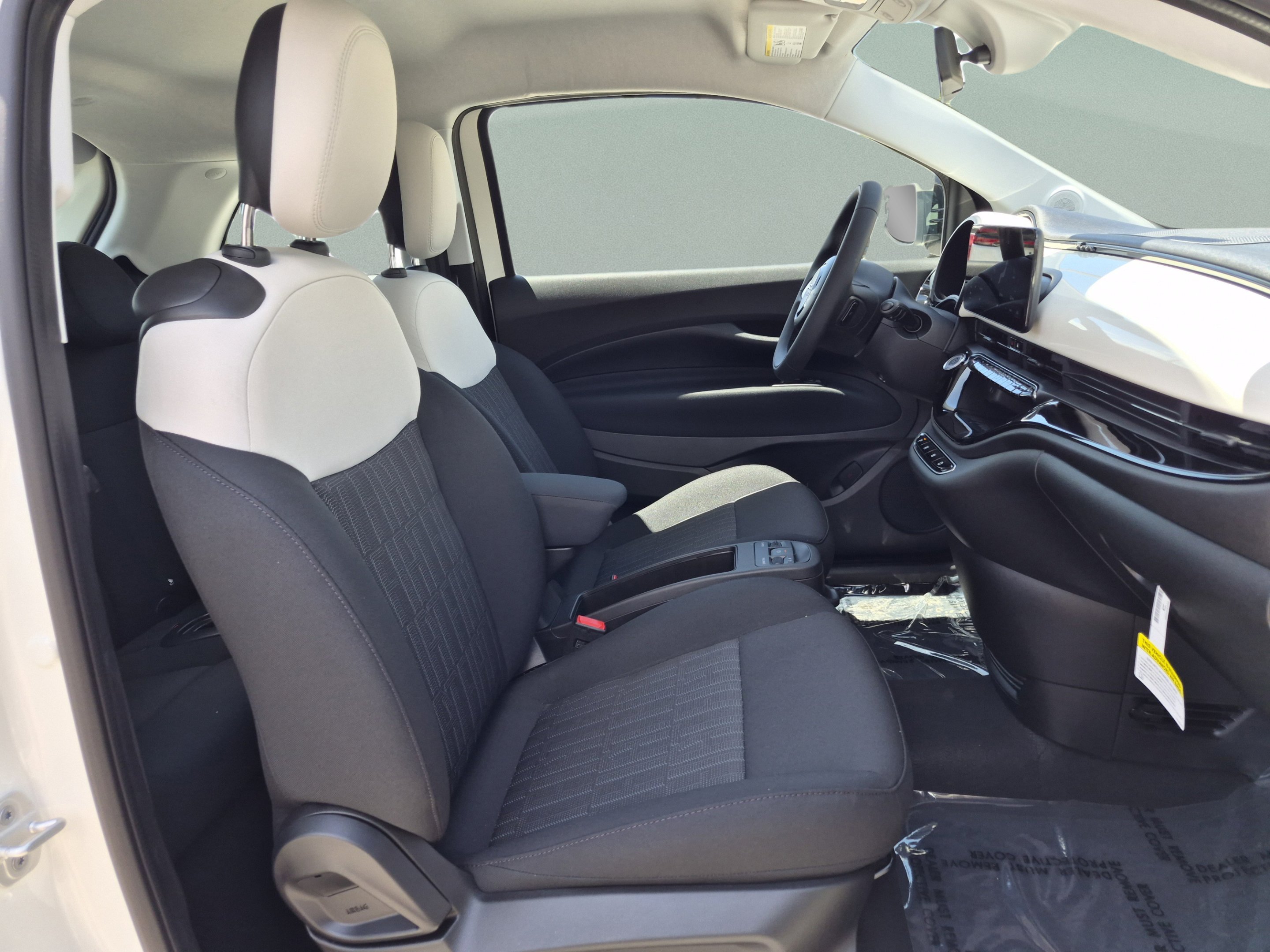 New 2026 Glacier White FIAT  image 19