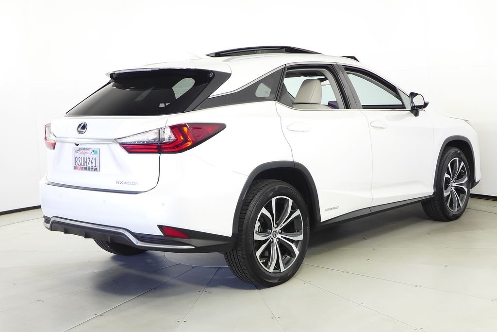 Used 2020 Eminent White Pearl Lexus 450h image 7
