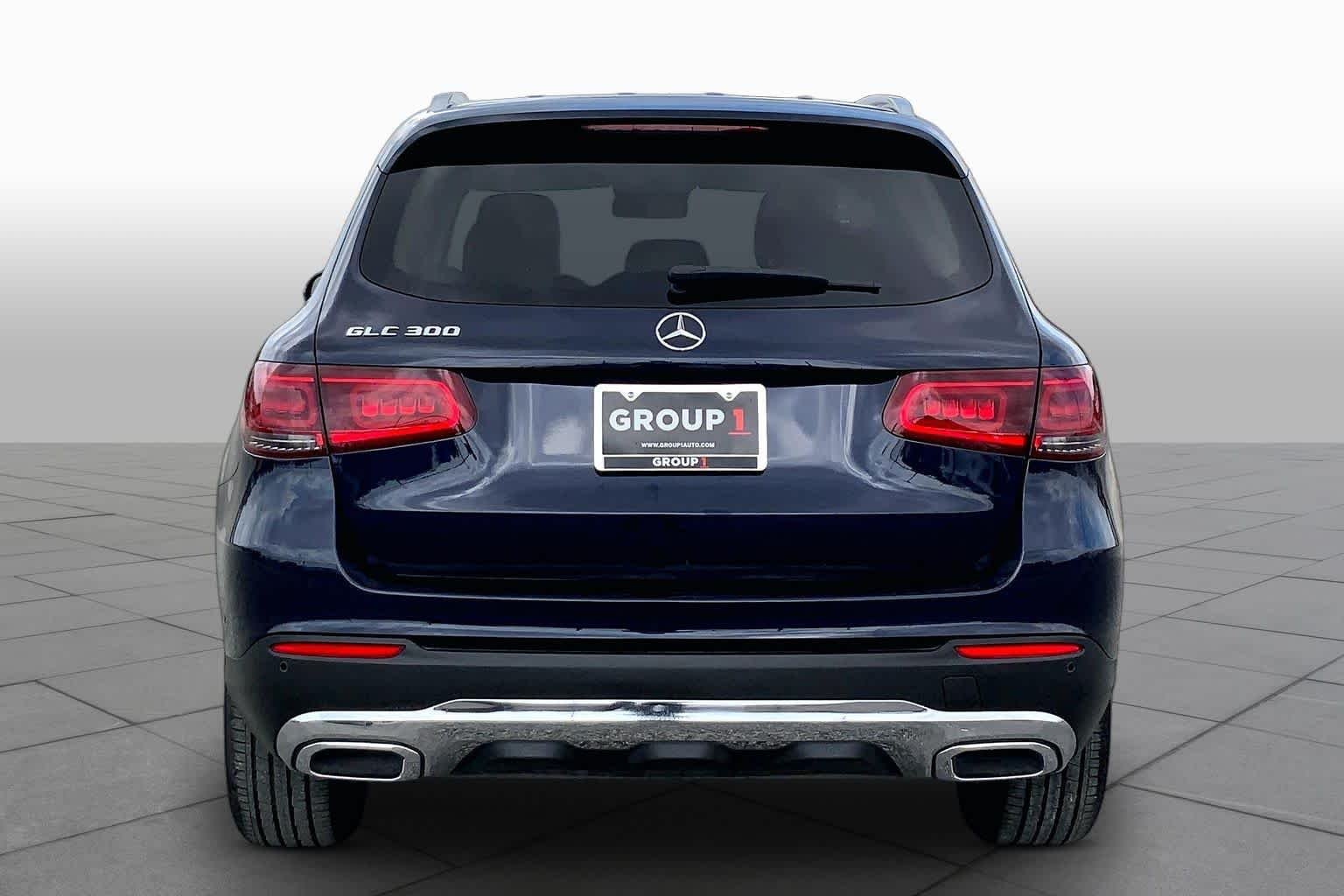Used 2022 Lunar Blue Metallic Mercedes-Benz GLC 300 image 5