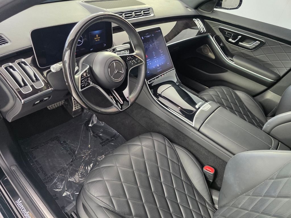 Used 2023 Black Mercedes-Benz S 580 image 10