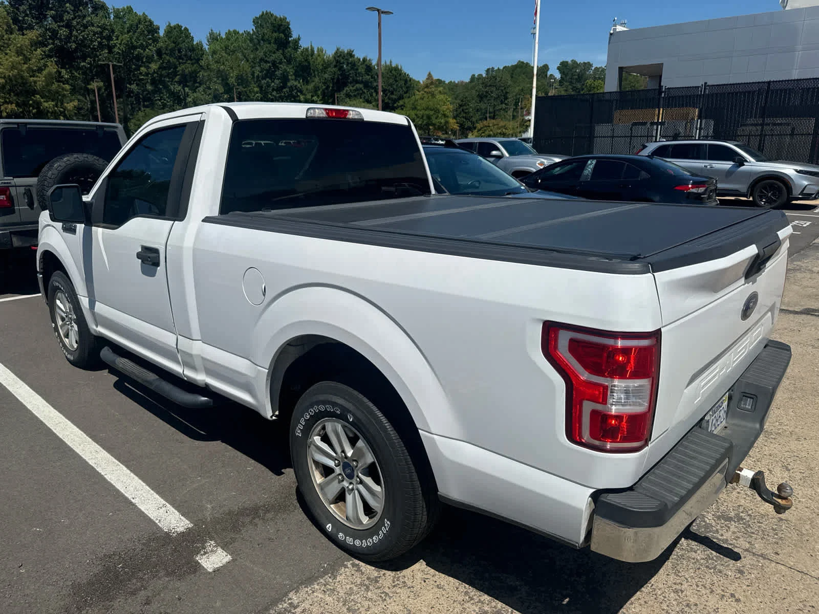 Used 2019 Oxford White Ford XL image 3