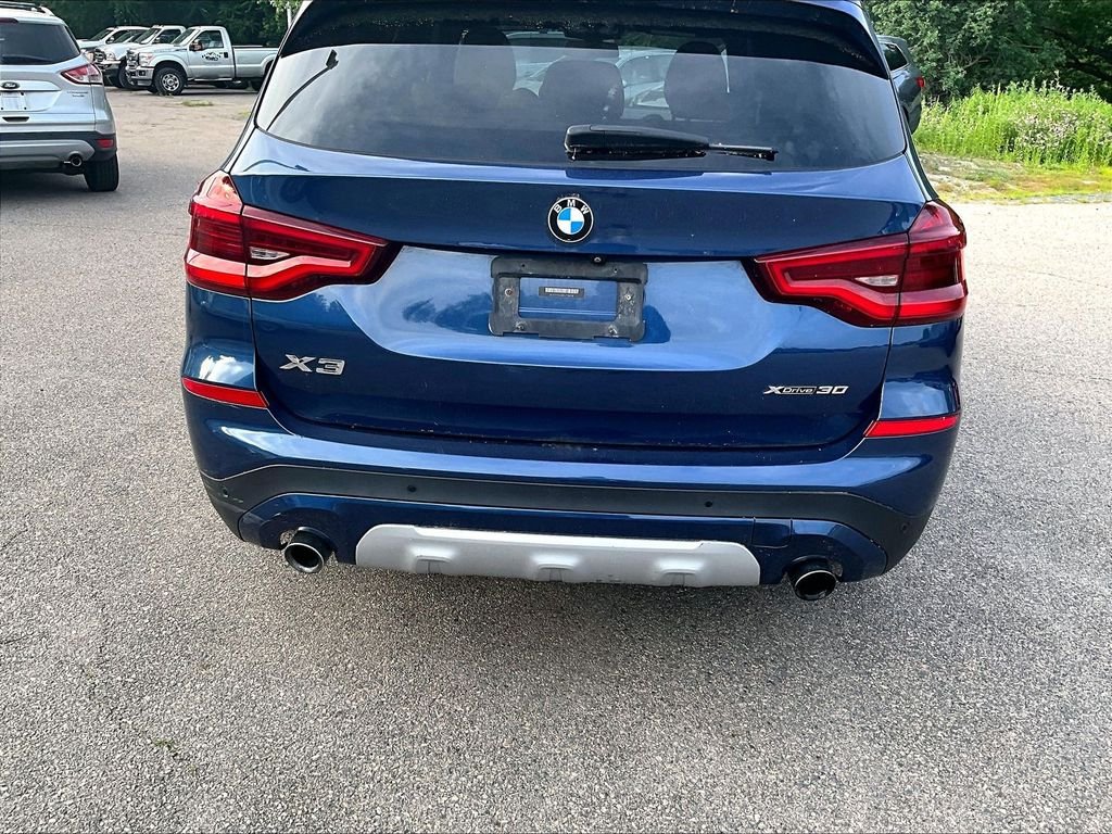 Used 2020 Blue BMW xDrive30i image 10