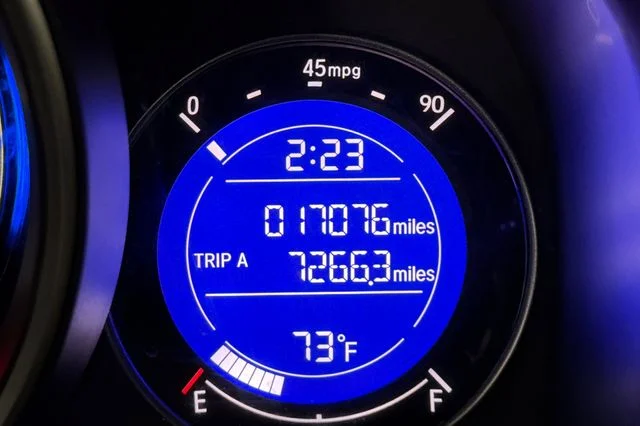 Used 2019 Lunar Silver Metallic Honda LX image 32