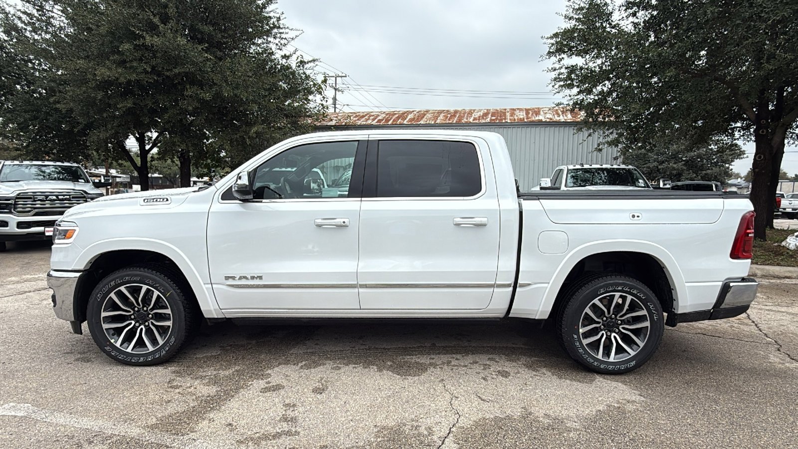 New 2026 Ivory White Tri-Coat Pearl-Coat Exterior Paint RAM Limited image 2