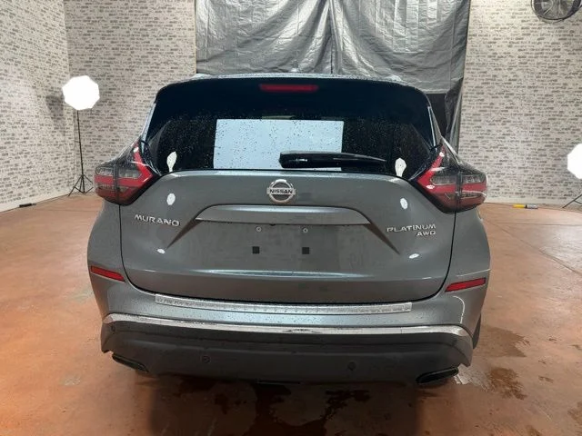 Used 2020 Gray Nissan Platinum image 5
