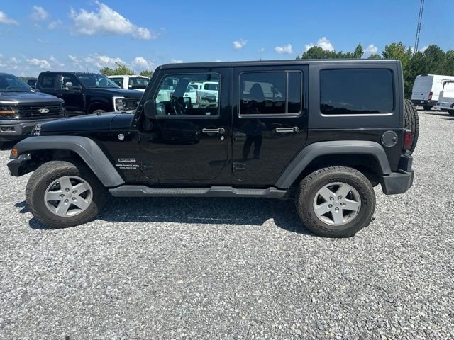 Used 2017 Black Clearcoat Jeep Unlimited Sport image 7