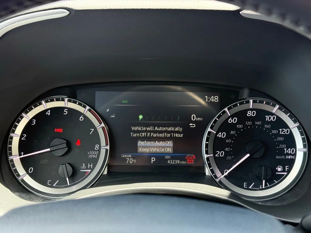 Certified Used 2024  Toyota XLE image 28