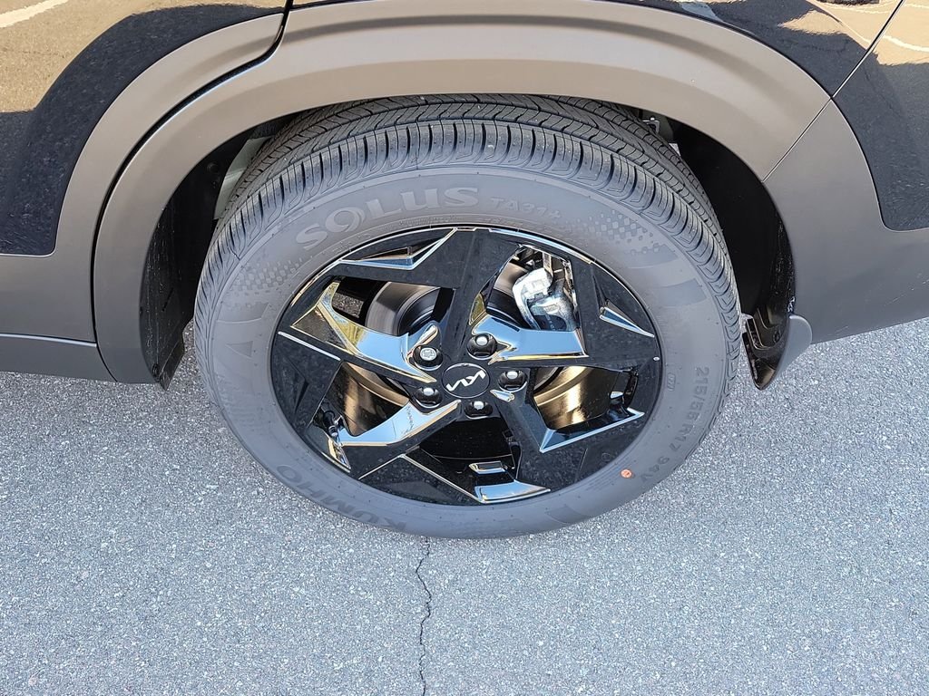 New 2026 Black Kia EX image 38