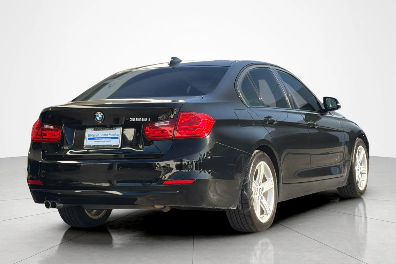 Used 2015 Jet Black BMW 328i image 5