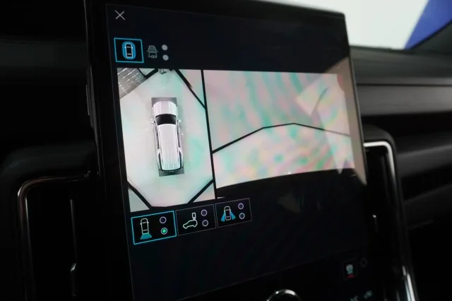 2026 GMC Yukon XL Denali - Photo 36