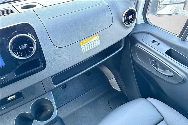New 2026 Arctic White Mercedes-Benz  image 47