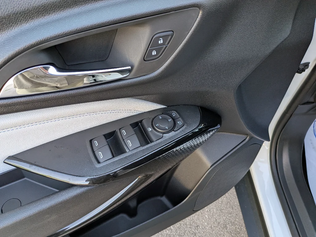 New 2026 Summit White Chevrolet LT image 12