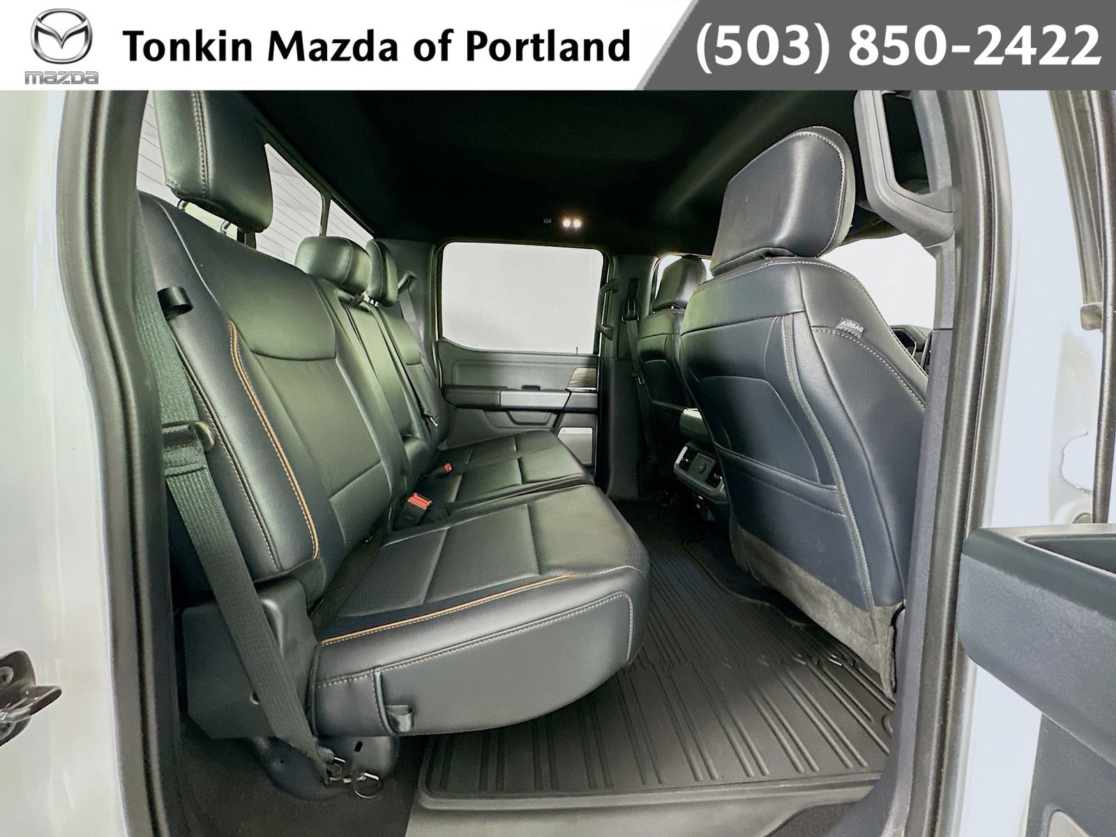 Used 2025 Oxford White Ford Lariat image 28