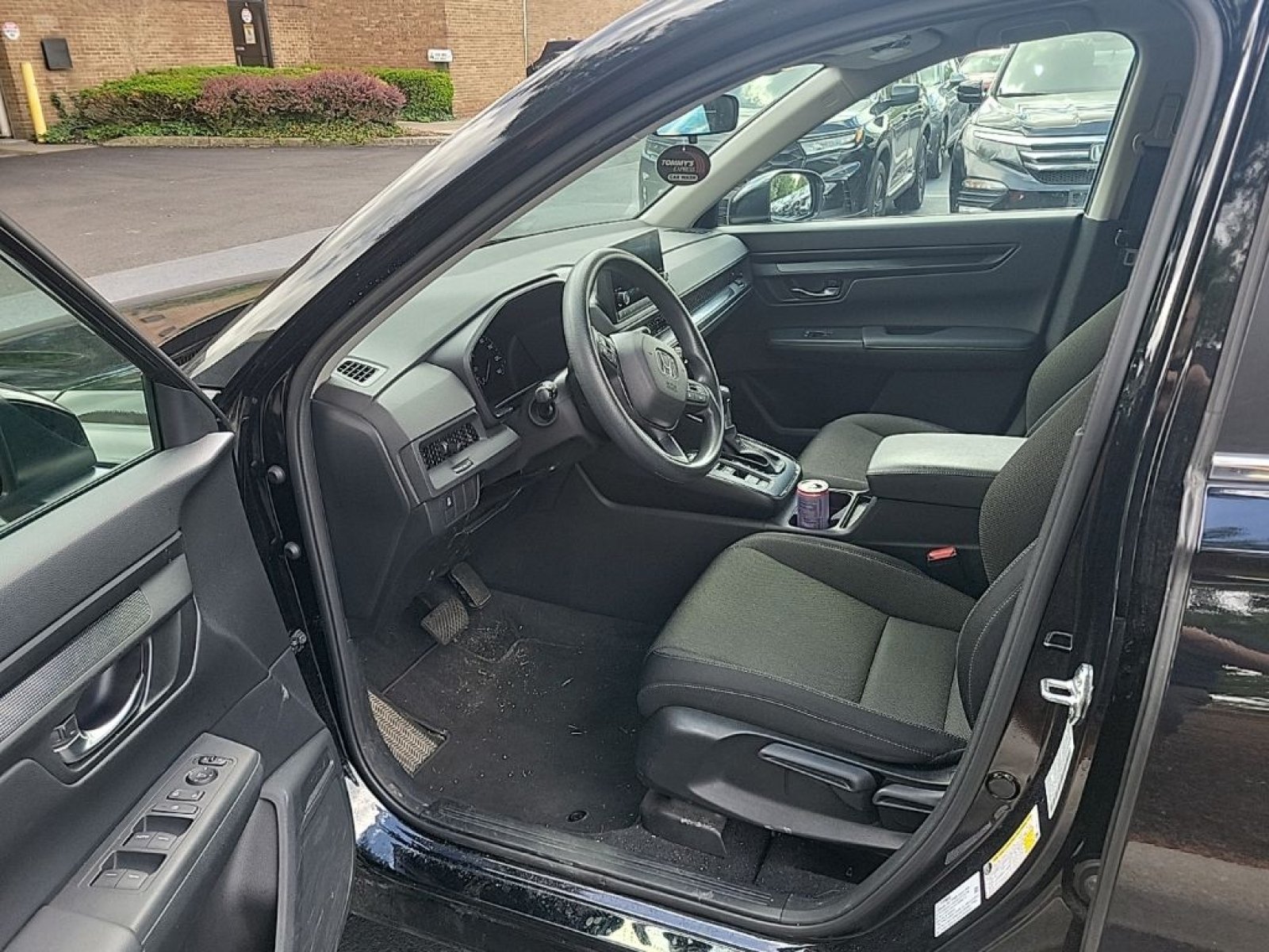 2024 Honda CR-V LX - Photo 17