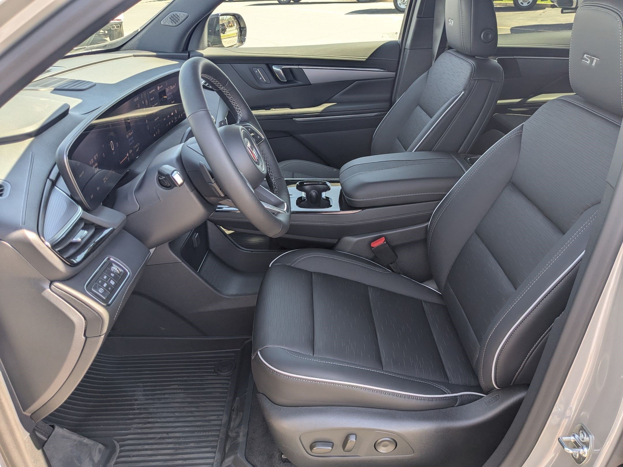 2026 Buick Enclave Sport Touring - Photo 22