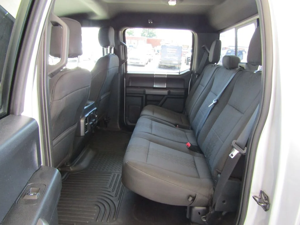 Used 2019 Ingot Silver Ford XLT image 33