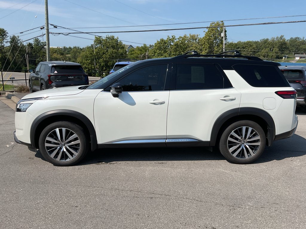 Used 2022 Pearl White Tricoat/Super Black Nissan Platinum image 7