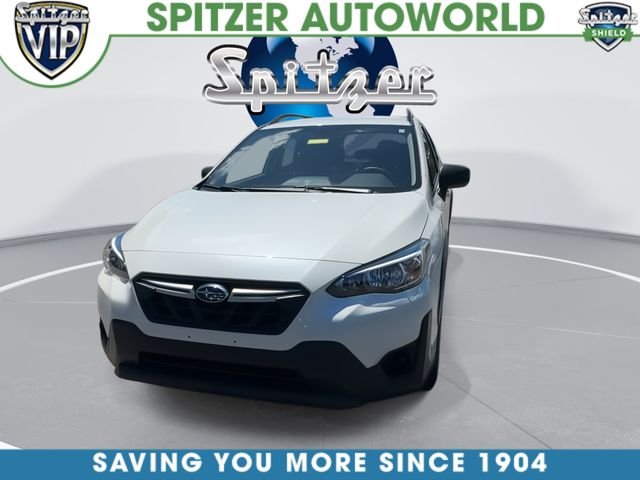 Used 2023 White Subaru Base image 3