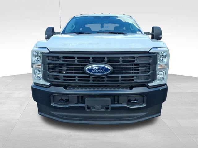2026 Ford F-350 Super Duty Chassis Cab XL - Photo 17