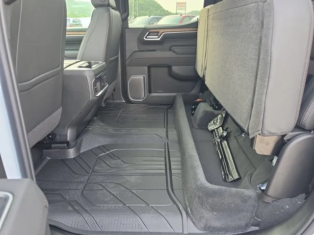 2026 Chevrolet Silverado 1500 High Country - Photo 18