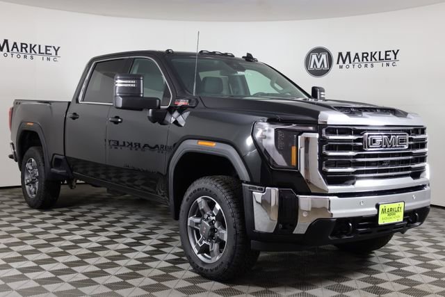 2026 GMC Sierra 4WD Crew Cab Standard Box SLE's photo